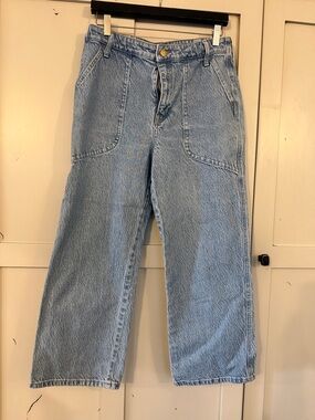 Women’s J Crew jeans size 29 Slim Wide Leg crop light wash, high rise